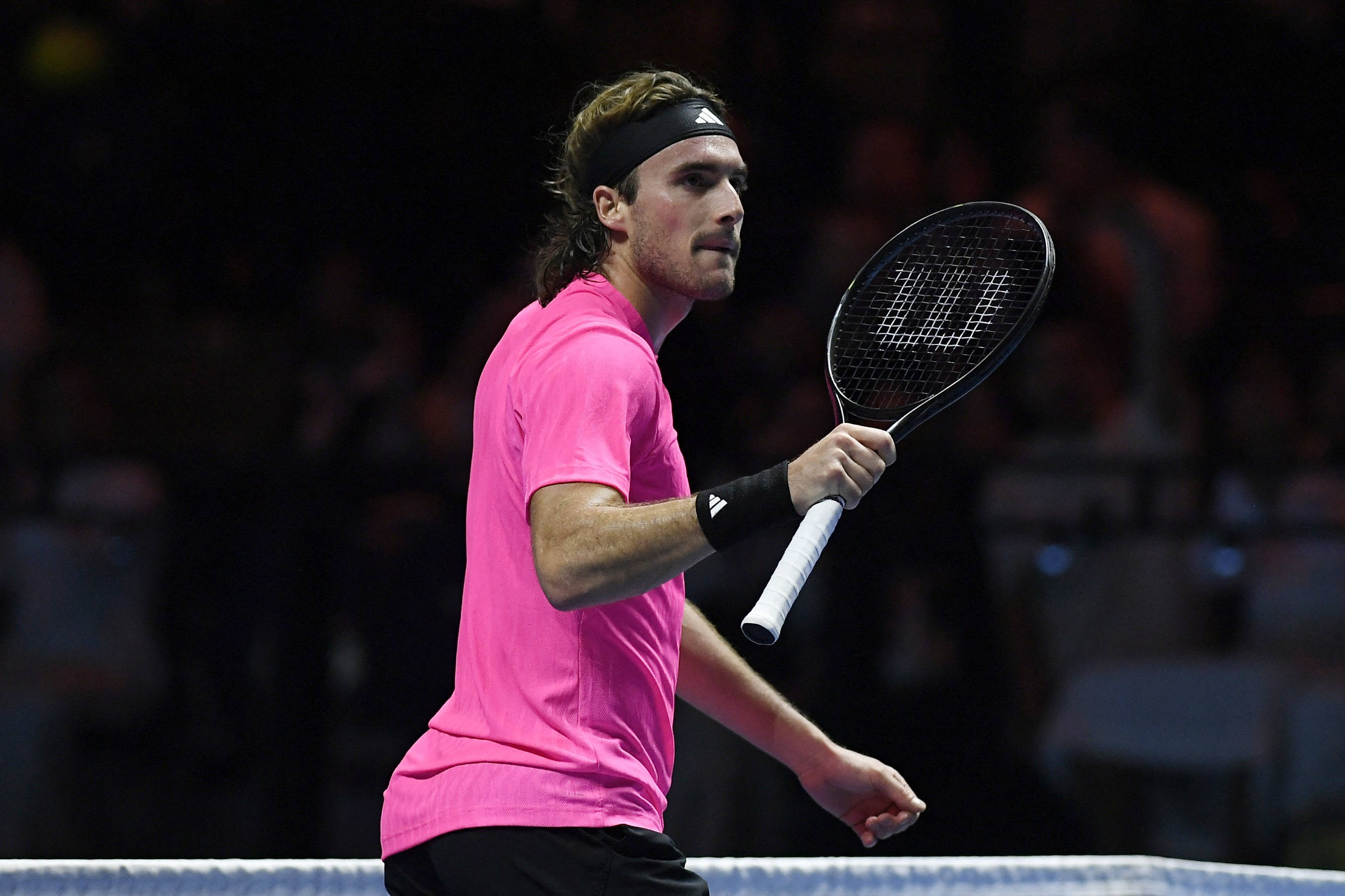 联合杯横扫拉沃尔杯，西西帕斯统治全场