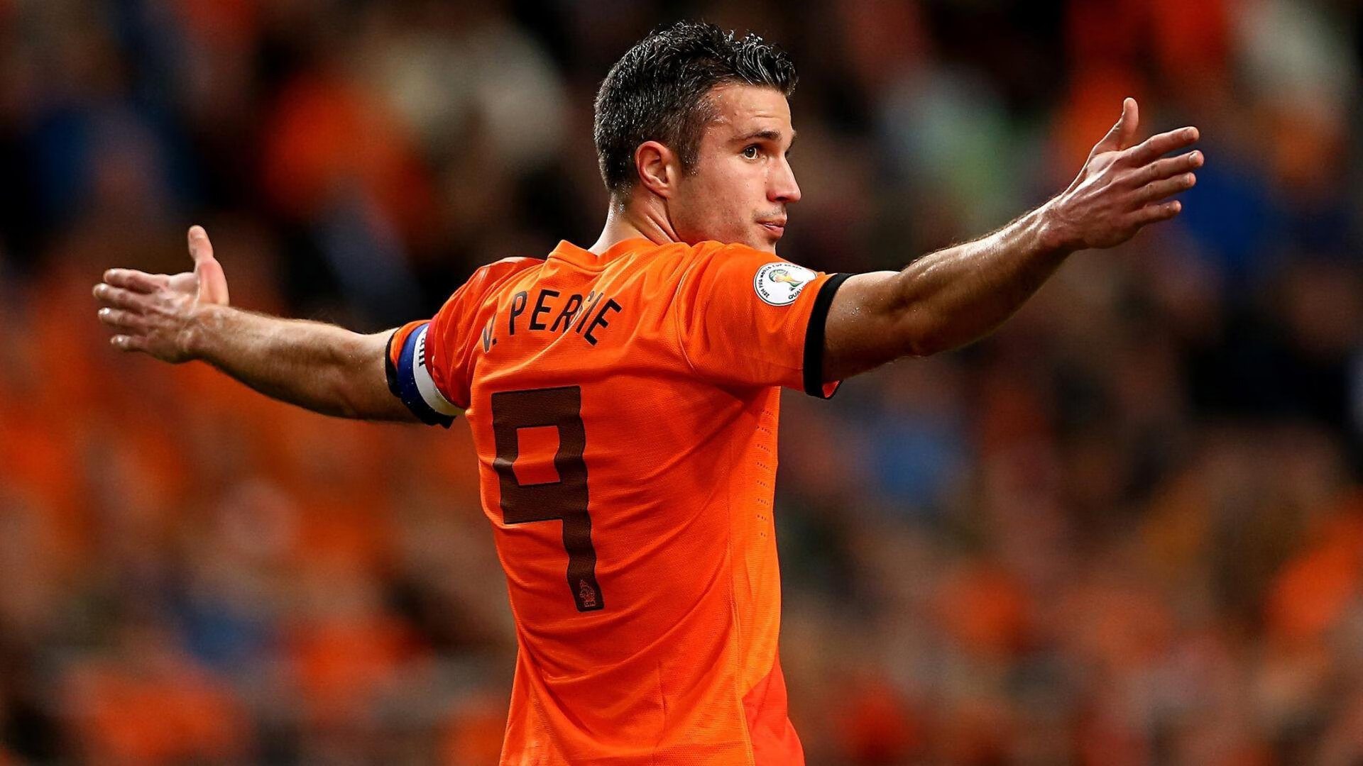 威尔士正面击溃秘鲁，金玟哉在焦点战证明自己