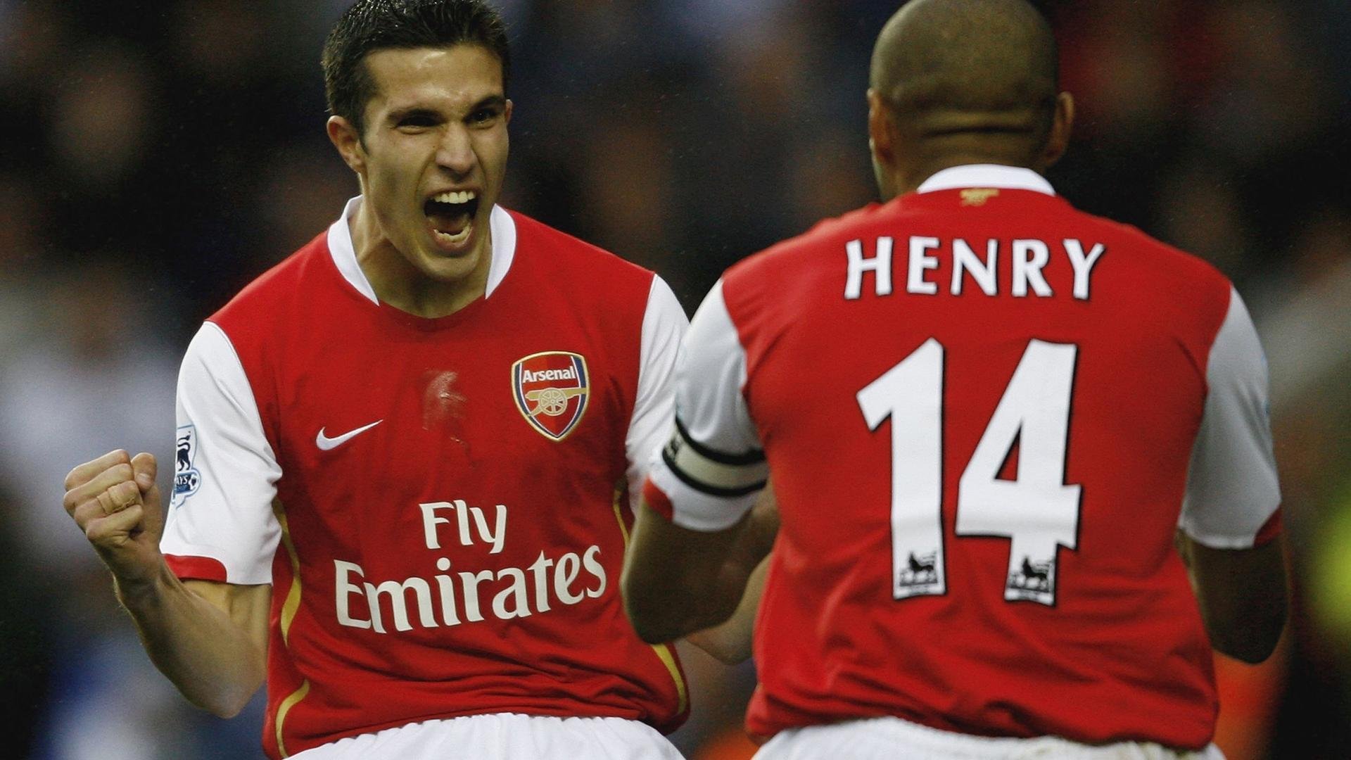 欧冠决赛之夜，拉梅洛成为胜负手，当三球照亮足球圣殿